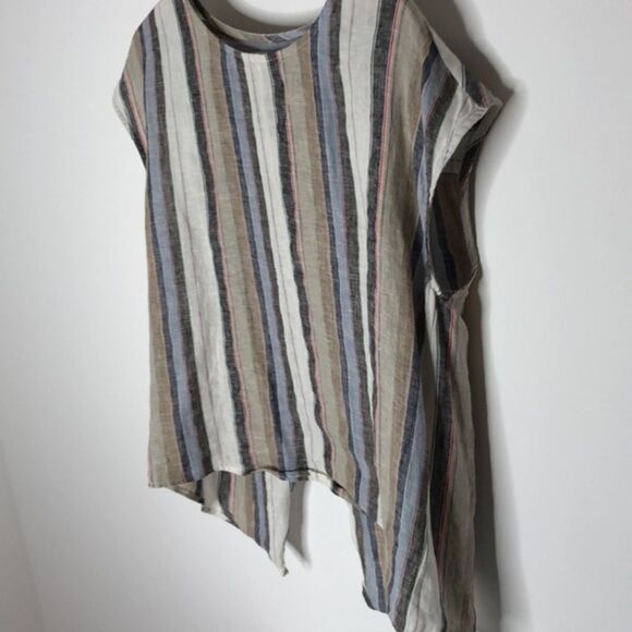 Sinuous Linen Cross Back Top, Medium - Picture 2 of 8